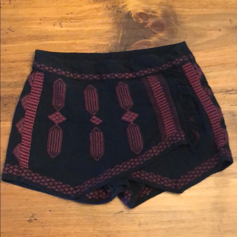Free People Embroidered Skort size 2